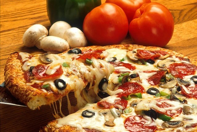 比特币披萨：从普通餐点到数字传奇